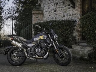 Voge AC525X
