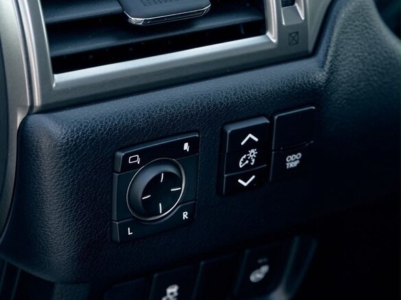 2020 Lexus GX 460 II Рестайлинг 2, белый, 5200000 рублей - вид 1