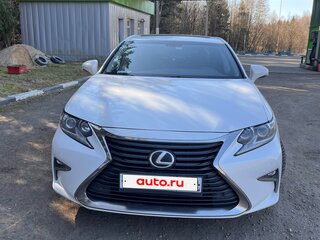 2015 Lexus ES 250 VI Рестайлинг, белый, 2350000 рублей, вид 1
