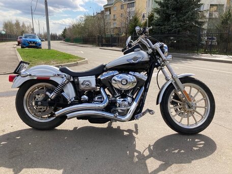 2003 Harley-Davidson Dyna Low Rider, серебристый, 1050000 рублей, вид 2
