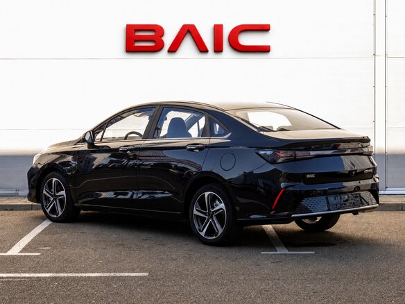 2025 BAIC U5 Plus, чёрный, 2556000 рублей - вид 3