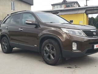 2014 Kia Sorento II Рестайлинг, коричневый, 1860000 рублей, вид 3