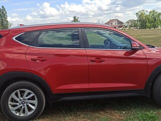 2018 Hyundai Tucson III, красный, 2450000 рублей, вид 5