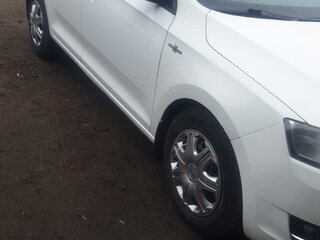 2019 Skoda Rapid I Рестайлинг, белый, 715000 рублей, вид 3