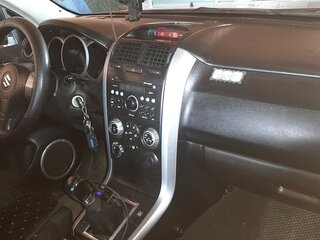 2007 Suzuki Grand Vitara II, красный, 700000 рублей, вид 2