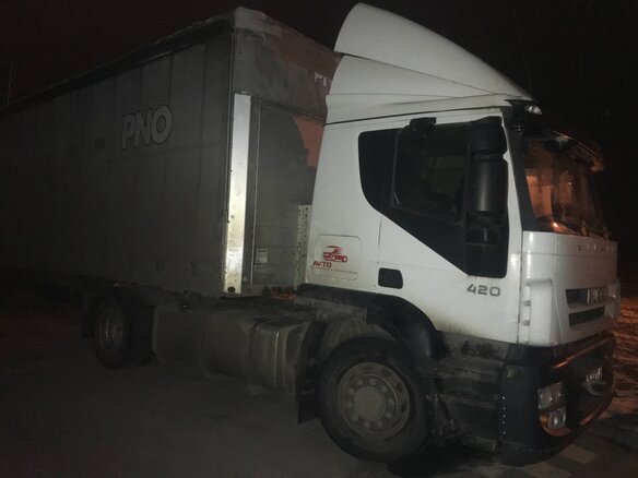 2011 Iveco Stralis, белый, 1200000 рублей - вид 4
