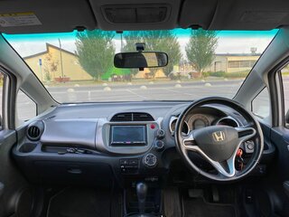 2008 Honda Fit II, серый, 650000 рублей, вид 5