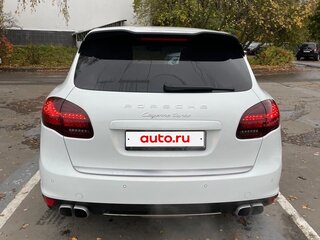 2013 Porsche Cayenne Turbo II (958), белый, 4400000 рублей, вид 5