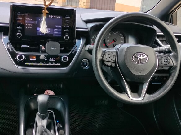 2021 Toyota Corolla Sport XII (E210), серебристый, 2000000 рублей - вид 31
