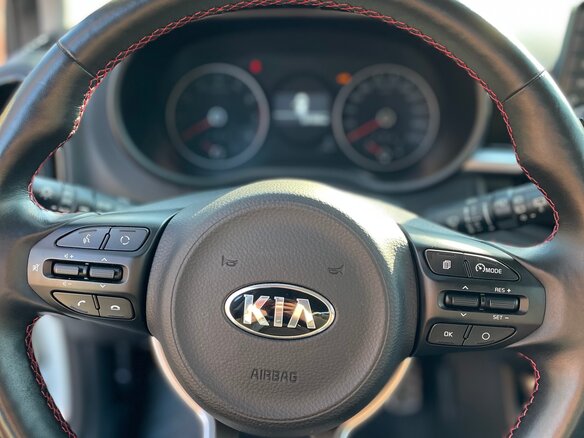2017 Kia Picanto X-Line III, белый - вид 10