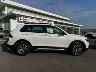 2019 Volkswagen Tiguan II, белый, 2897000 рублей, вид 4