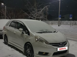 2011 Honda Fit Shuttle I, белый, 1020000 рублей, вид 2