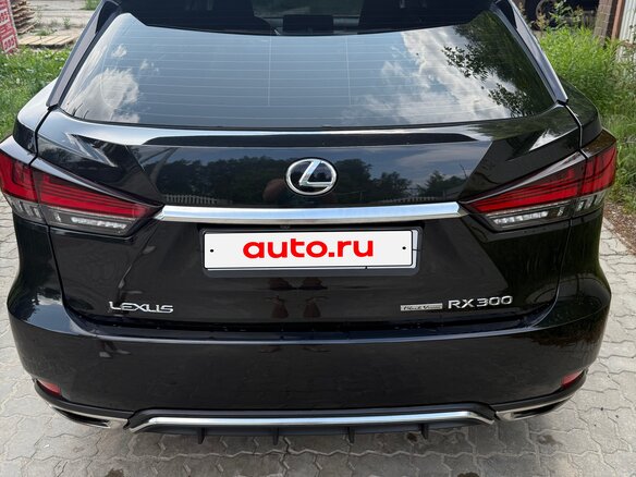 2022 Lexus RX 300 IV Рестайлинг, чёрный, 6300000 рублей - вид 1