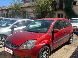2008 Ford Fiesta Mk5, красный, 355000 рублей, вид 1