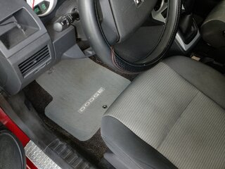 2008 Dodge Caliber I, красный, 600000 рублей, вид 4