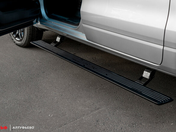 2026 Ram 1500 Crew Cab V Рестайлинг, серебристый, 10290000 рублей - вид 19