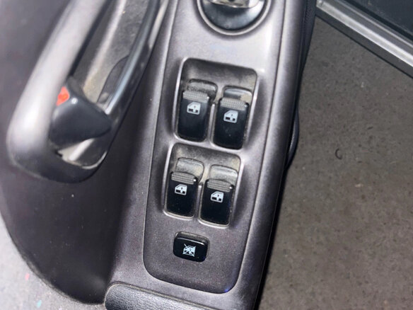 2003 Hyundai Elantra III (XD), серый, 280000 рублей - вид 9
