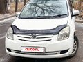 2005 Toyota Corolla Spacio II, белый, 525000 рублей