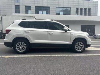 2021 Volkswagen Tharu I, белый, 1740000 рублей, вид 4