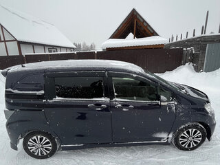 2014 Honda Freed Spike I Рестайлинг, синий, 1500000 рублей, вид 3