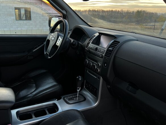 2007 Nissan Pathfinder III, серый, 1190000 рублей - вид 12