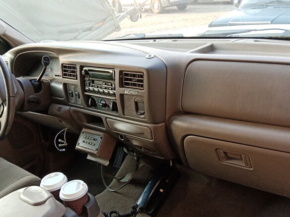 2004 Ford Excursion, белый - вид 11