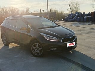 2014 Kia Ceed II, серый, 990000 рублей, вид 2