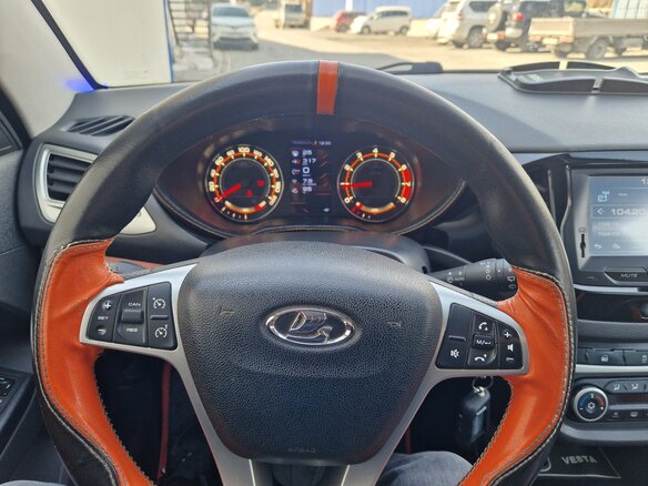 2018 Lada (ВАЗ) Vesta SW Cross I, серебристый, 935000 рублей - вид 13