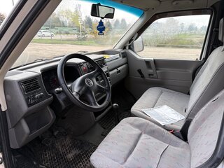 2001 Volkswagen Transporter T4, белый, 650000 рублей, вид 4