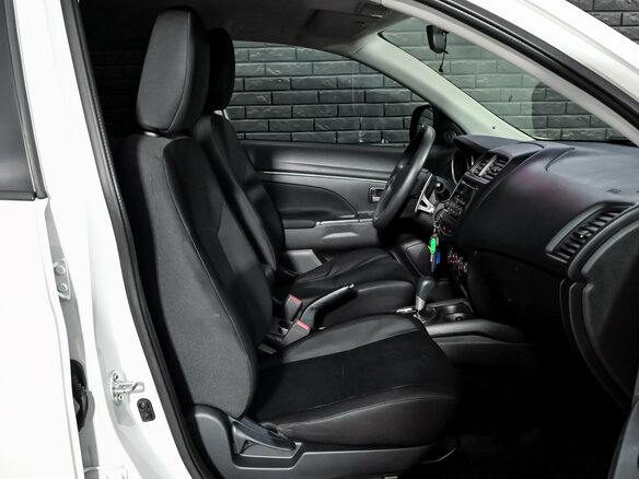 2014 Mitsubishi ASX I Рестайлинг, белый, 1200000 рублей - вид 10
