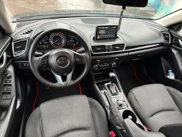 2015 Mazda 3 III (BM), чёрный, 1200000 рублей - вид 12