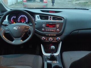 2013 Kia Ceed II, серый, 900000 рублей, вид 5