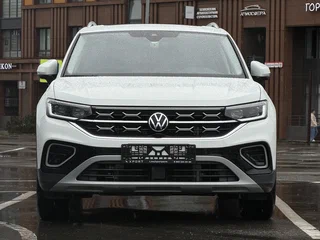 2022 Volkswagen Tayron I Рестайлинг, белый, 2790000 рублей, вид 2
