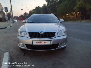 2012 Skoda Octavia II (A5) Рестайлинг, серебристый, 1350000 рублей, вид 1