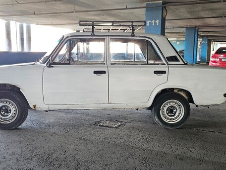 1984 Lada (ВАЗ) 2101, белый, 75000 рублей, вид 3
