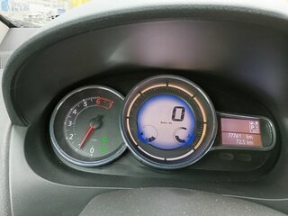 2013 Renault Megane III Рестайлинг, белый, 970000 рублей, вид 5