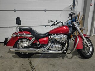 2005 Honda VT 750, красный, 425000 рублей, вид 2