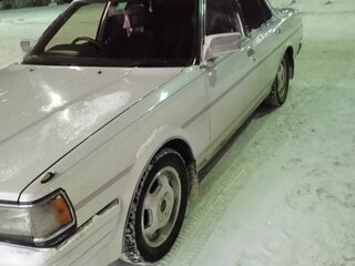 1985 Toyota Cresta II (X70), белый, 350000 рублей, вид 1