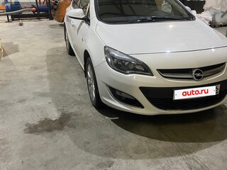 2014 Opel Astra J Рестайлинг, белый, 850000 рублей, вид 5