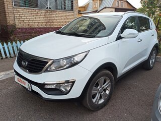 2013 Kia Sportage III, белый, 1350000 рублей, вид 2