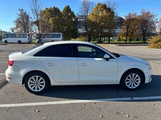2013 Audi A3 III (8V), белый, 1300000 рублей, вид 3