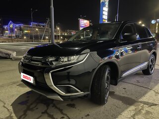 2016 Mitsubishi Outlander III Рестайлинг 2, чёрный, 1520000 рублей, вид 1