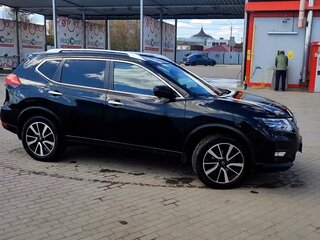 2021 Nissan X-Trail III Рестайлинг, чёрный, 2400000 рублей, вид 3