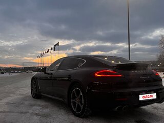 2015 Porsche Panamera 4S I Рестайлинг, коричневый, 4950000 рублей, вид 1