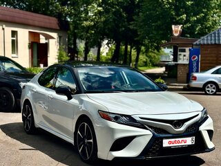 2020 Toyota Camry US Market VIII (XV70), белый, 3000000 рублей, вид 1