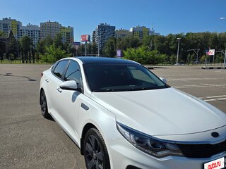 2020 Kia Optima IV Рестайлинг, белый, 2250000 рублей, вид 5