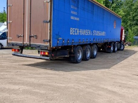 1990 Scania M, красный, 550000 рублей, вид 2