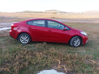 2014 Kia Cerato III, красный, 1000000 рублей, вид 3