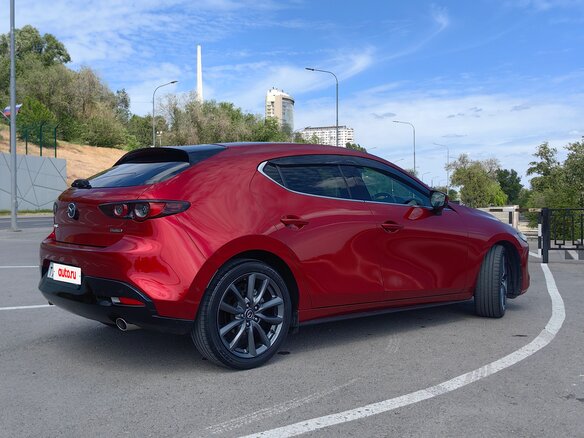 2019 Mazda 3 IV (BP), красный - вид 21