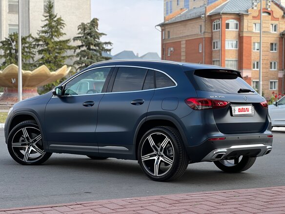 2021 Mercedes-Benz GLA 250 II (H247), синий, 4980000 рублей - вид 5